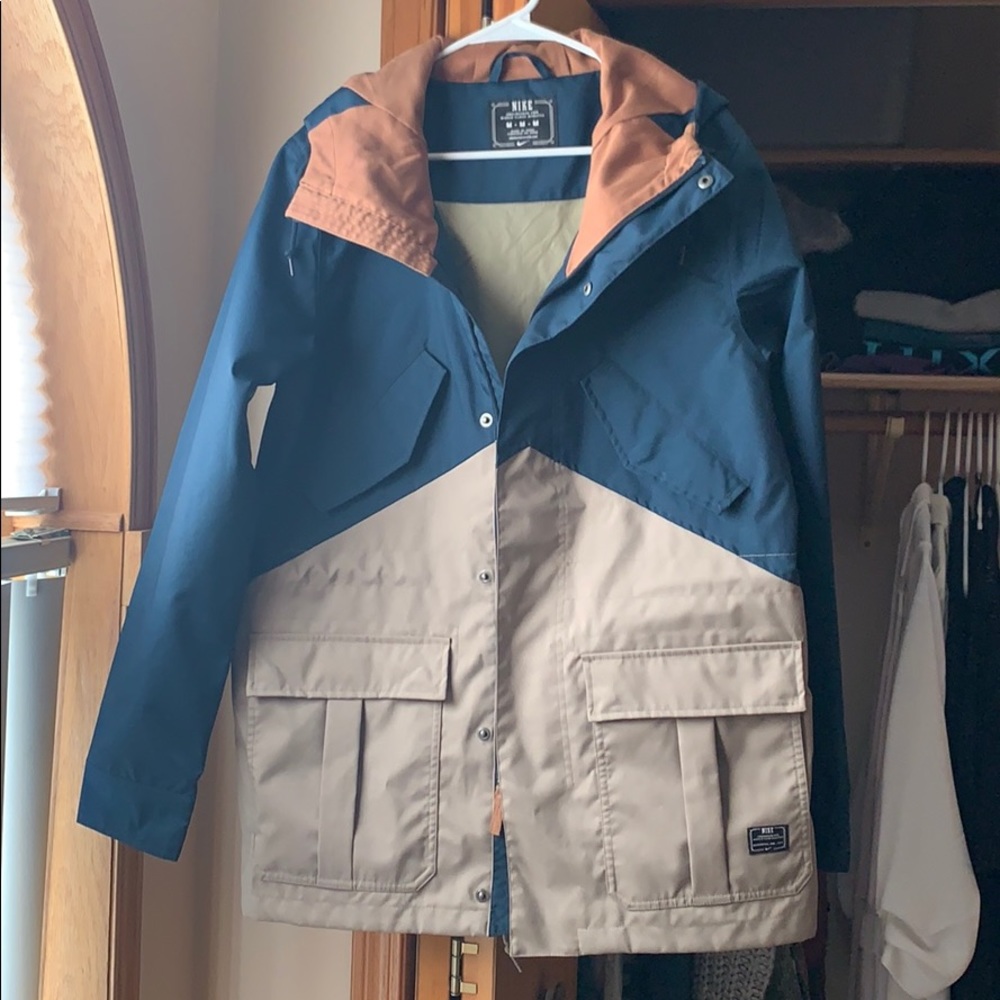 Nike Windbreaker